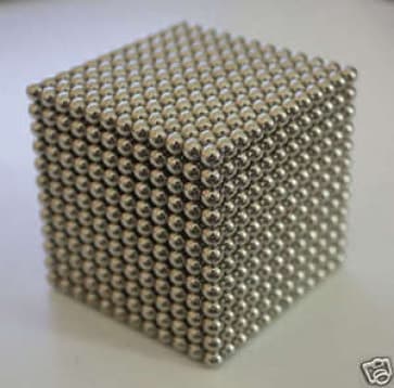Neocube Supermega Puzzle Magnetyczne - 1728 Kulek