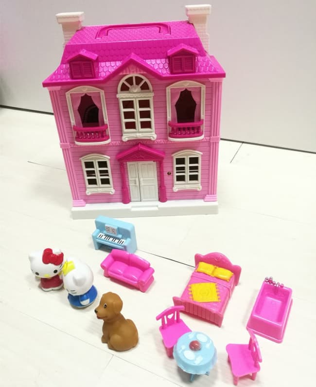  Hello  Kitty  Folding House Playset  Toy Game World